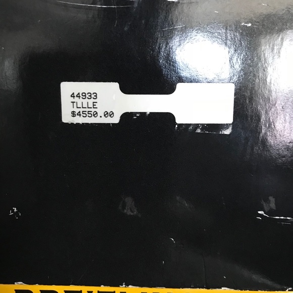 Breitling Super Avenger watch - Picture 2 of 2